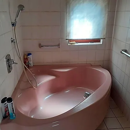 Parkplaetze, Einzelbetten, 2 Tvs, Balkon, Terrasse, Fast Wi-fi Bis Zu 1000 Mbit, Homeoffice Rodenbach (Kaiserslautern)