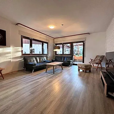 Parkplaetze, Einzelbetten, 2 Tvs, Balkon, Terrasse, Fast Wi-fi Bis Zu 1000 Mbit, Homeoffice Rodenbach (Kaiserslautern)