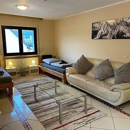 فندق Parkplaetze, Einzelbetten, 2 Tvs, Balkon, Terrasse, Fast Wi-fi Bis Zu 1000 Mbit, Homeoffice Rodenbach (Kaiserslautern)
